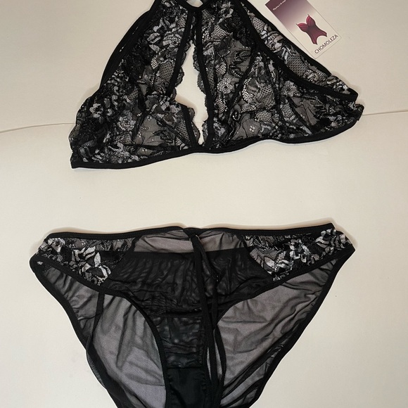 Lingerie set - Picture 4 of 6